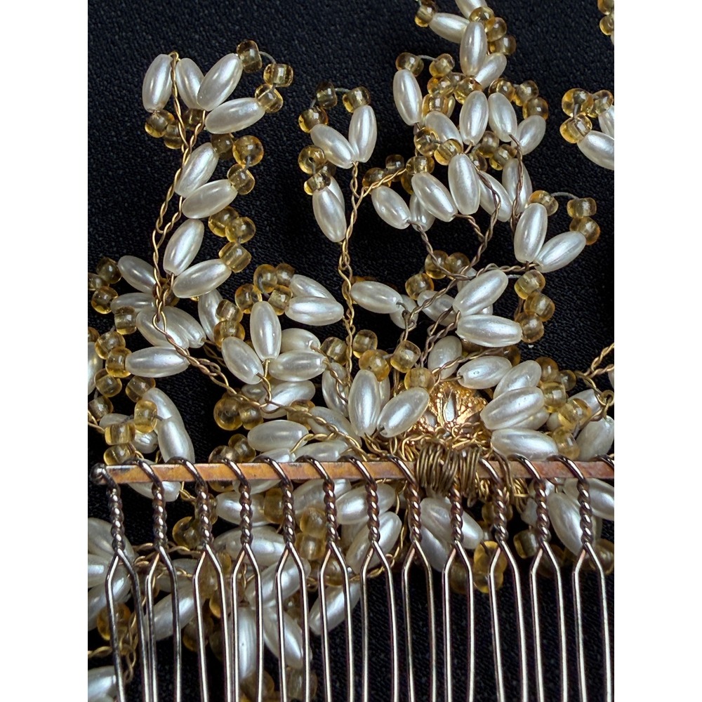 Vintage Pearl and Amber Bead Floral Metal Hair Comb Bridal Wedding Accessory - Picture 9 of 11